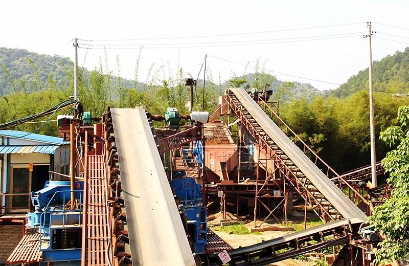 河卵石生產線現場圖二 河卵石生產線現場圖二