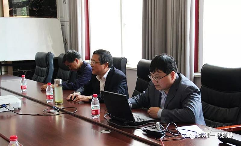 王行長與一帆董事長交流 王行長與一帆董事長交流